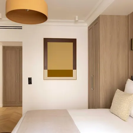 Design A C 3br 8p - Notre Dame Apartment